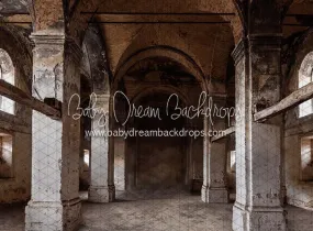 Abandoned Arch (CC)