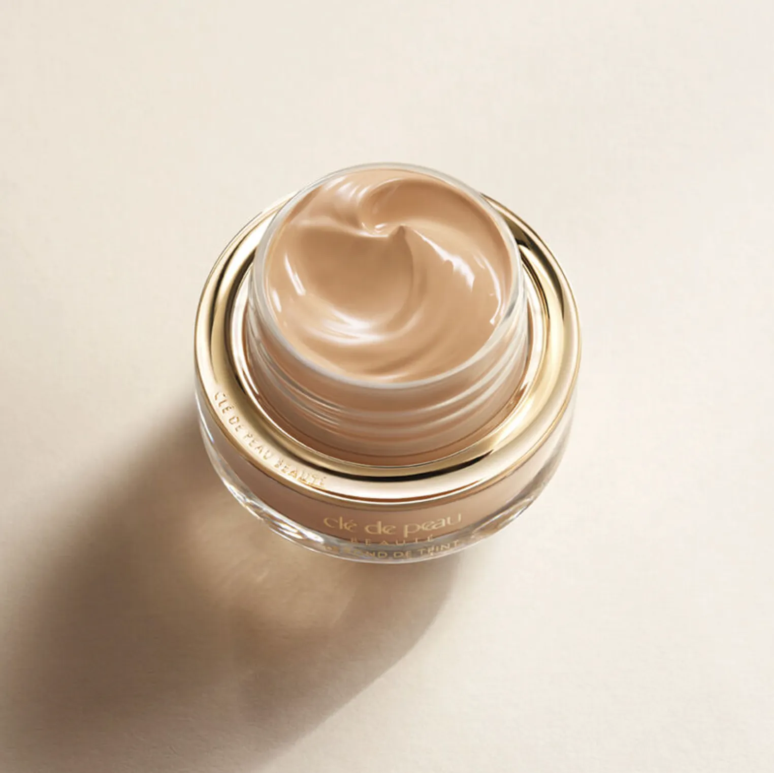 Clé de Peau Beauté The Foundation SPF 22