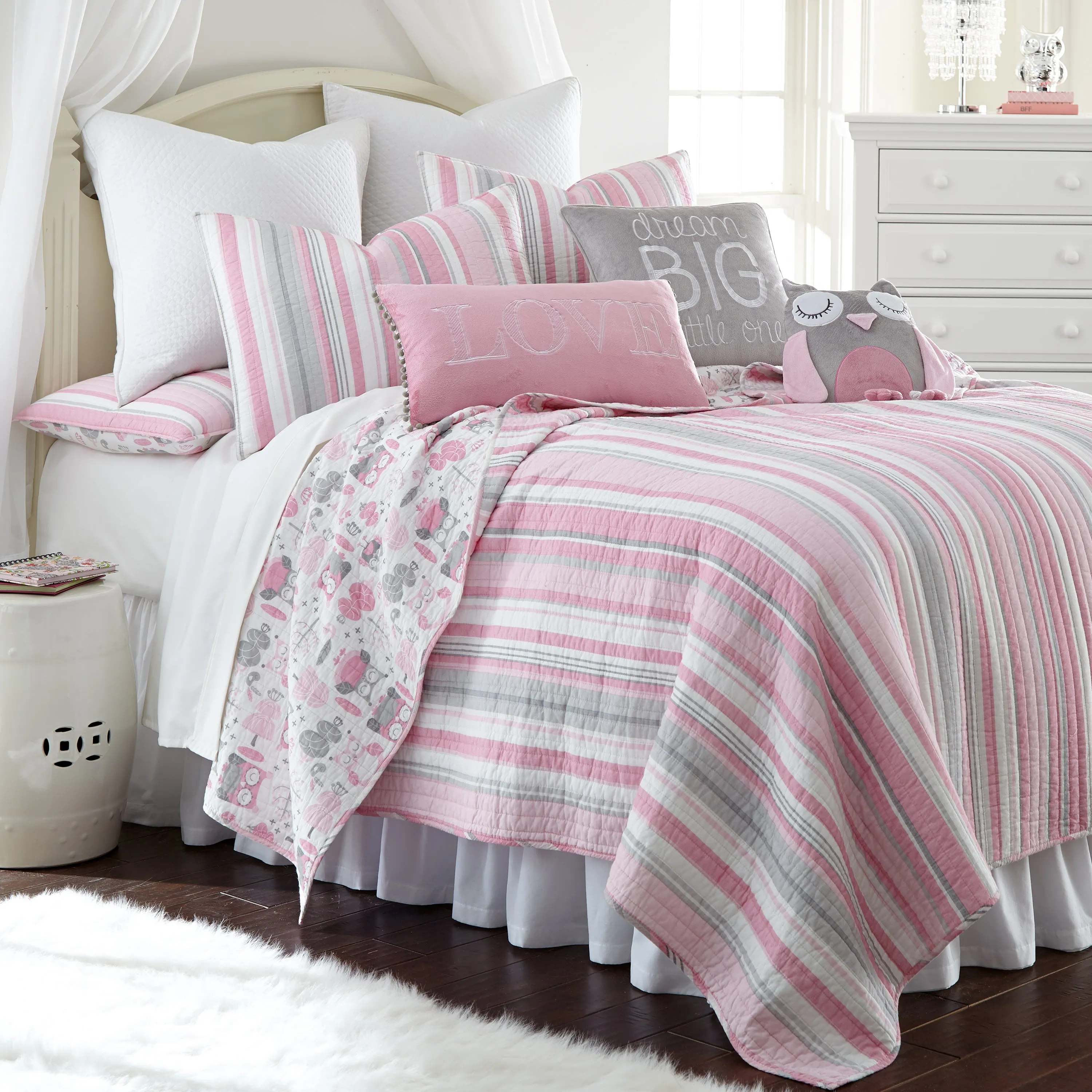 Daniella Owl Pillow