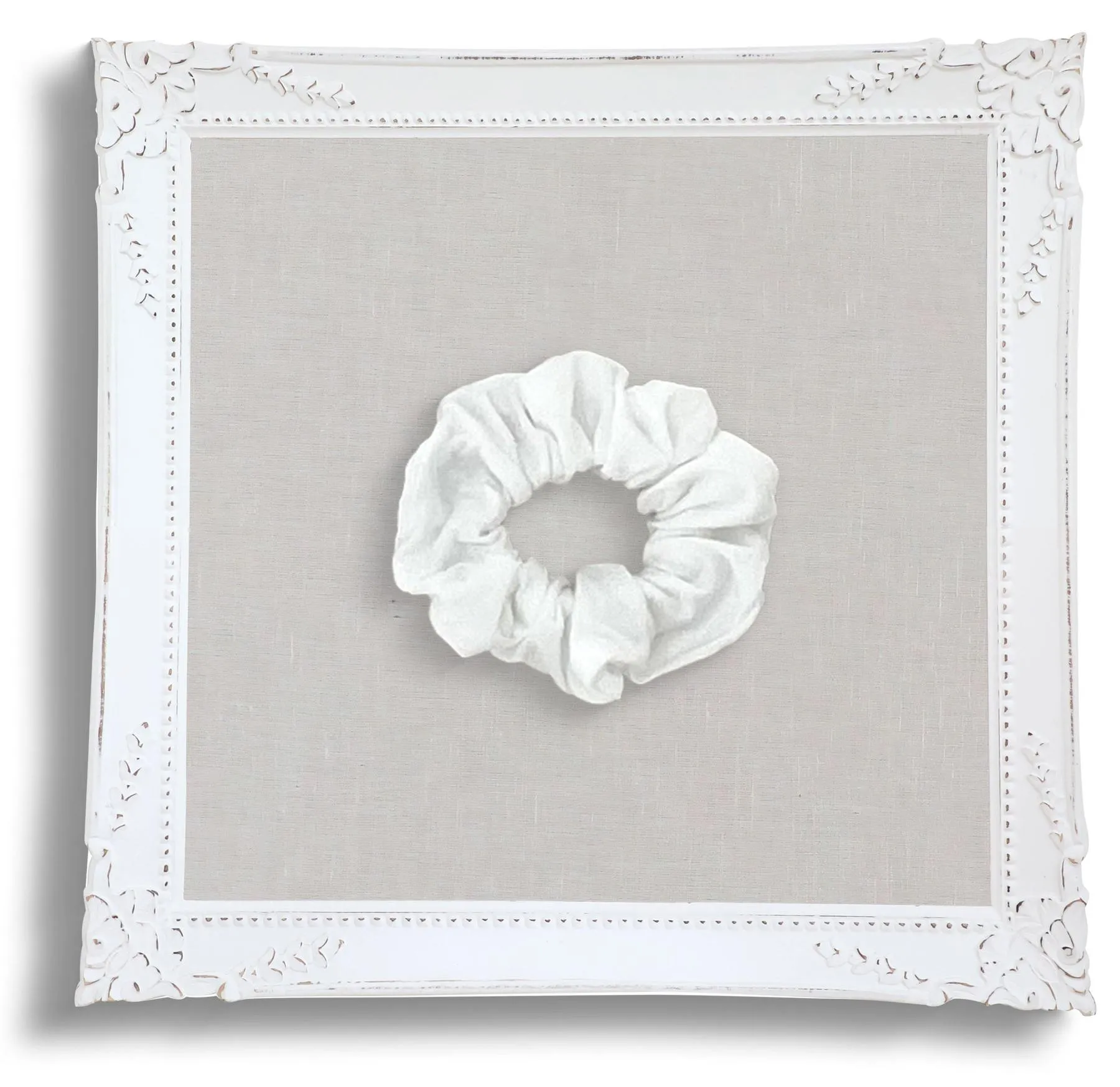 Douceur Soft Hair Scrunchie
